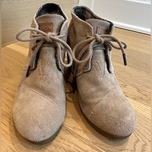 TOMS Wedge Bootie, size 6.5